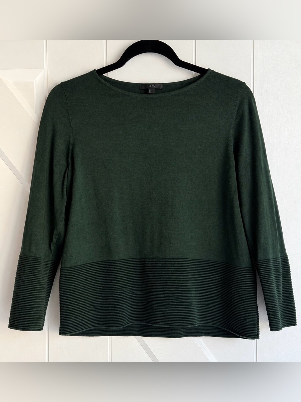 COS Dark Green Ribbed Knit Long Sleeve Top Crewneck Minimalist Emerald XS